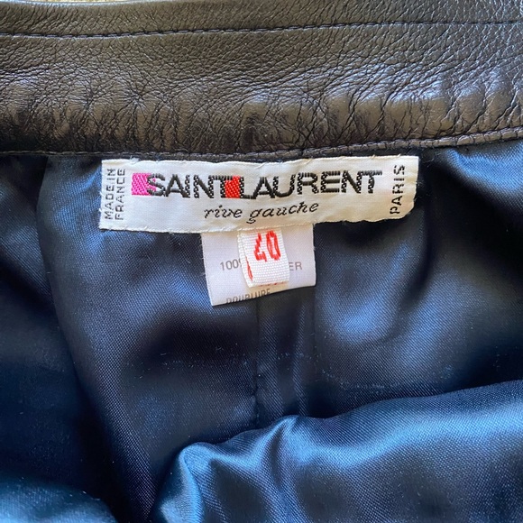 Saint Laurent genuine black leather mid length skirt. Vintage - Picture 4 of 11